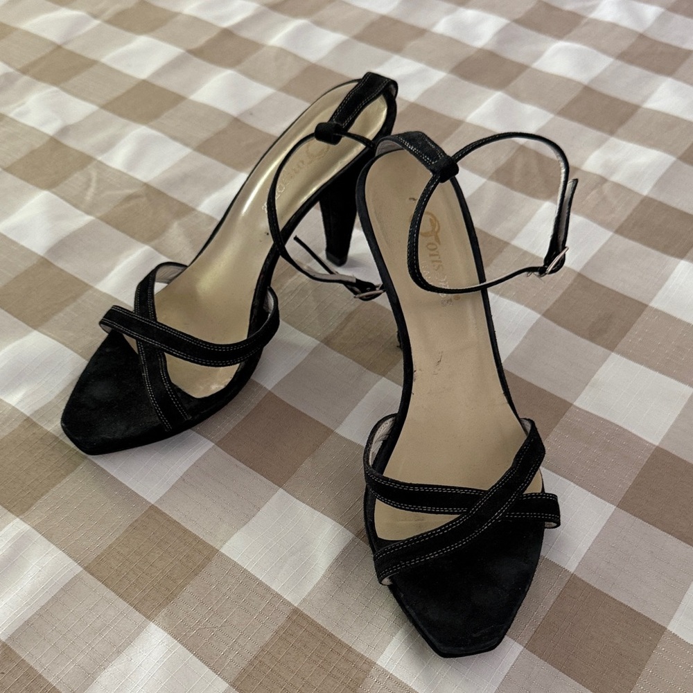 Elegant Black Strappy Heels